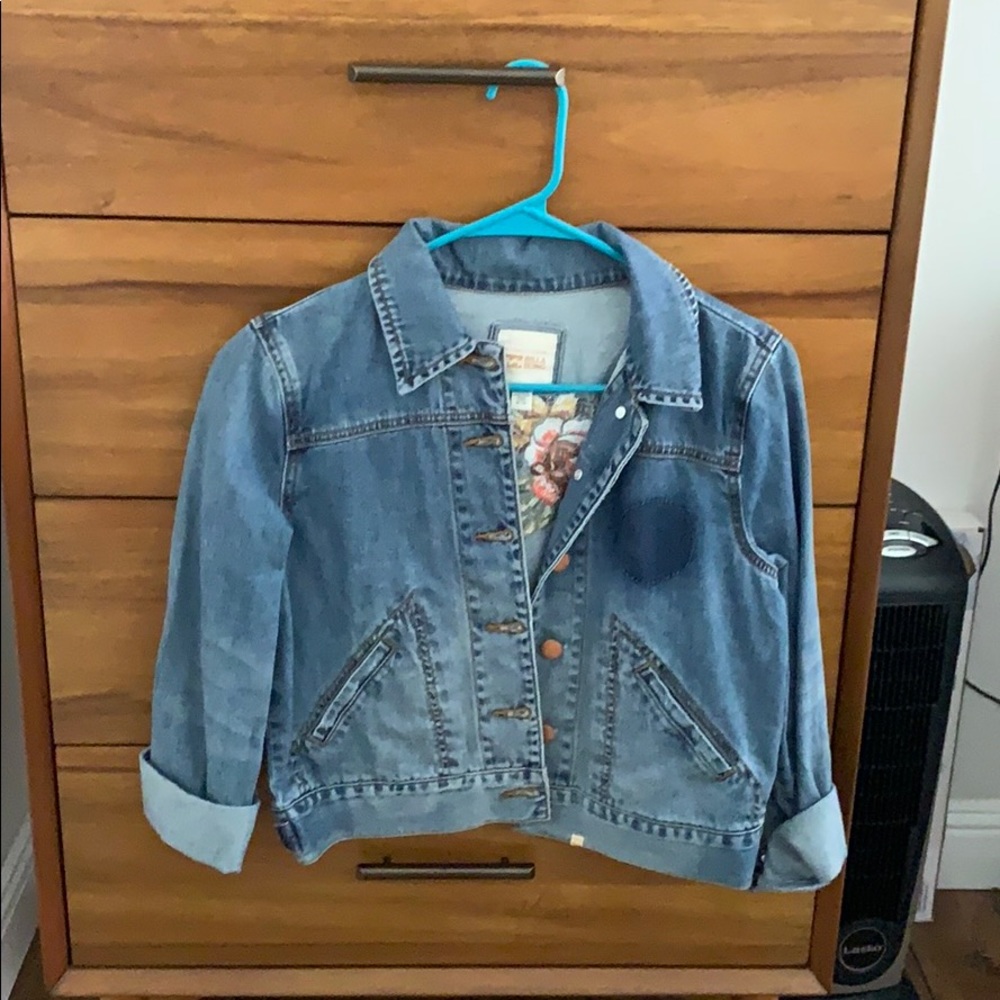 NEW Billabong Jean Jacket - Medium